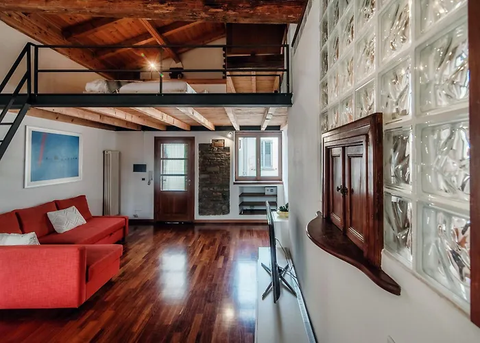 Loft Madera - By Myhomeincomo アパート