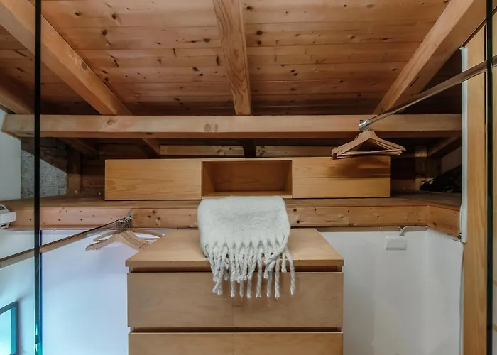 Loft Madera - By Myhomeincomo * コモ