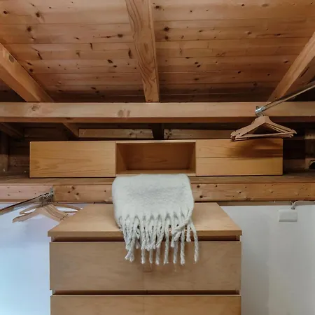 Loft Madera - By Myhomeincomo * Como