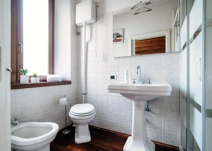 Loft Madera - By Myhomeincomo Appartement Como